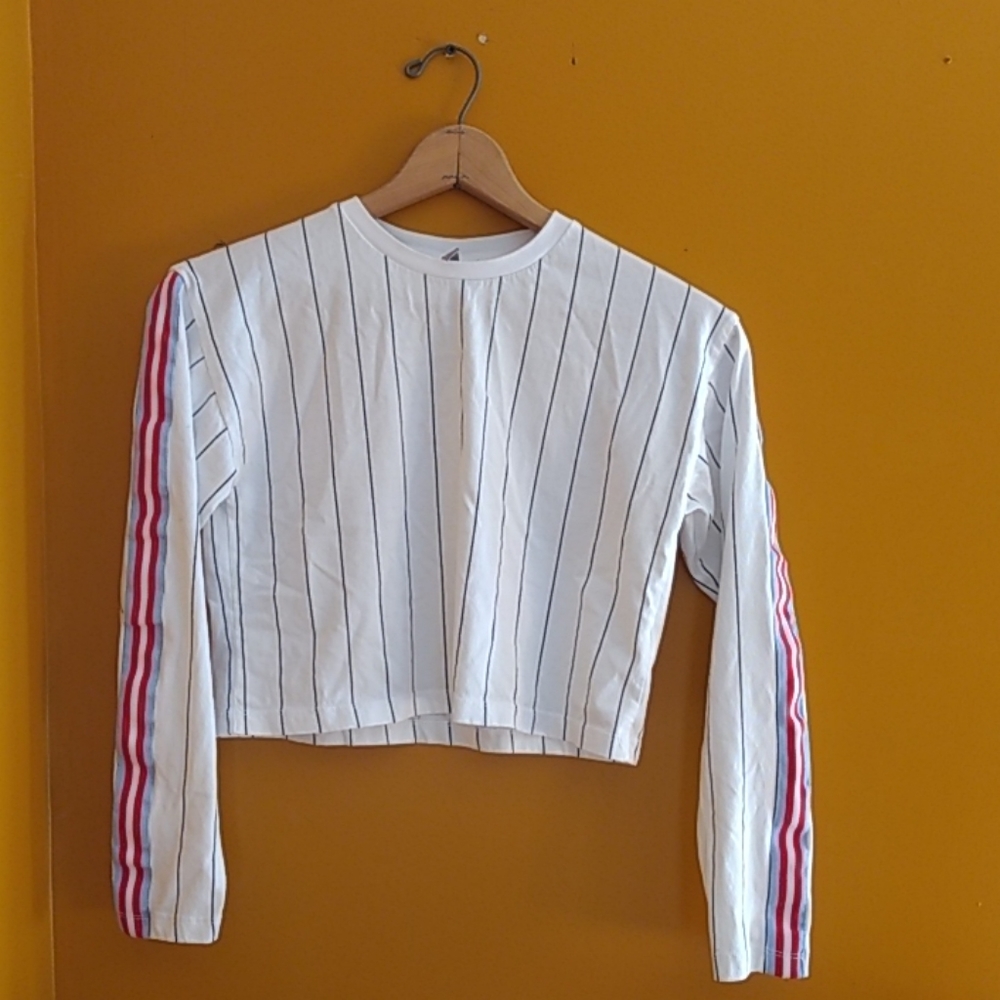 Asos crop top. Size 6. - Picture 1 of 6